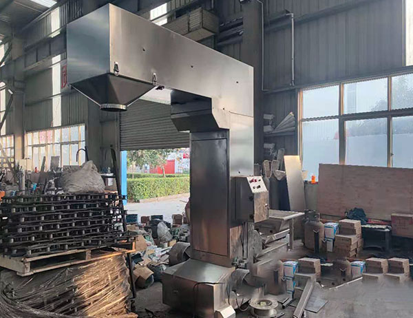 翻鬥提升機 翻鬥提升機