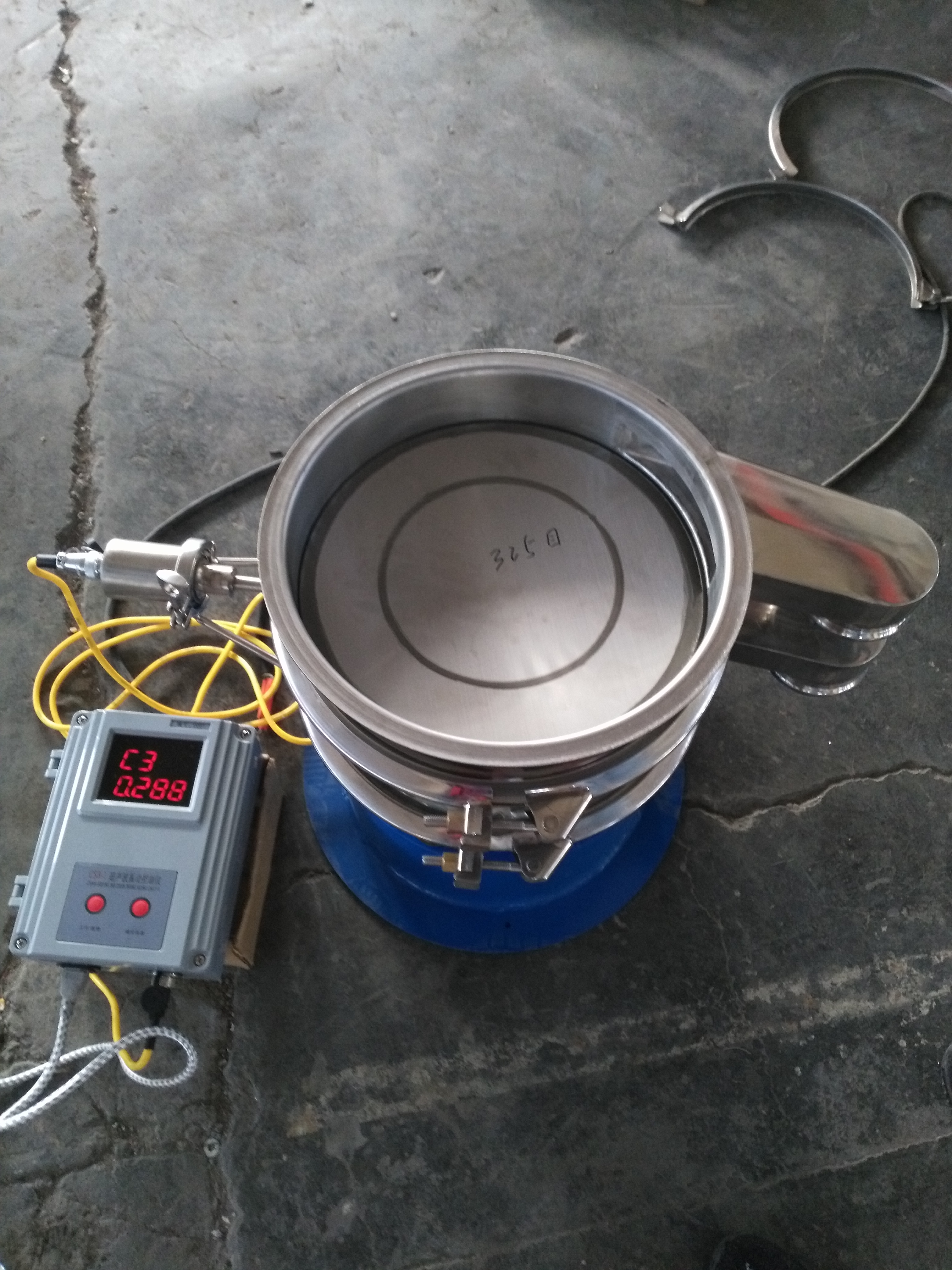 超聲波振動篩粘網方式結構設計的優缺點 超聲波振動篩粘網方式結構設計的優缺點